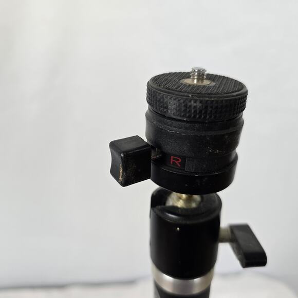 Stitz 4 Monopod QS/UBH Black Silver Adjustable Up to 62" Telescoping - Picture 8 of 16